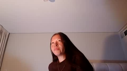 Snapshot of selenahouston chatting on 1, 7, 2026 selenahouston online show from 1, 7, 2026