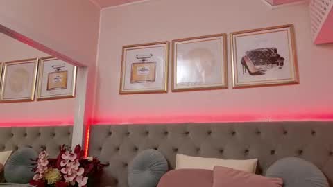 selenajoy_ online show from 16, 11, 2025