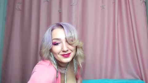 Snapshot of selenallen chatting on 14, 12, 2025 Selena online show from 14, 12, 2025