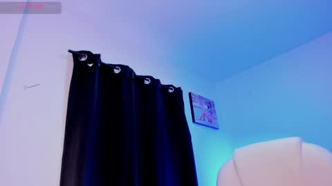 selenastonne online show from 23, 4, 2026