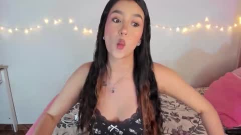 Snapshot of selene_e chatting on 9, 1, 2026 Karol. online show from 9, 1, 2026