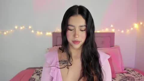 Snapshot of selene_e chatting on 10, 1, 2026 Karol. online show from 10, 1, 2026