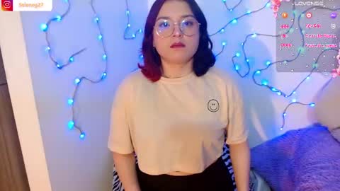 Snapshot of seleneg chatting on 29, 7, 2026 Selene G online show from 29, 7, 2026
