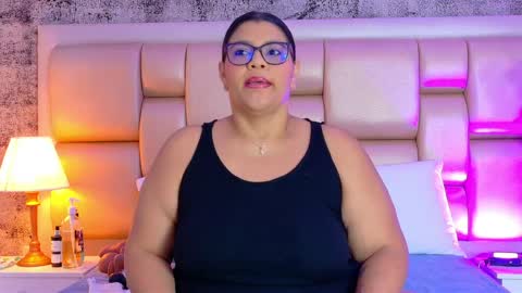 Snapshot of selennacooper chatting on 18, 4, 2026 Selenna Cooper online show from 18, 4, 2026