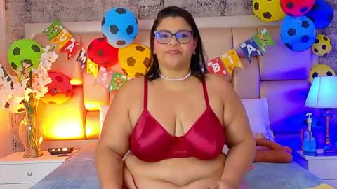 Snapshot of selennacooper chatting on 23, 6, 2026 Selenna Cooper online show from 23, 6, 2026
