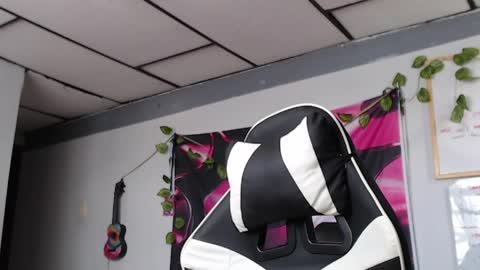 Snapshot of seley222 chatting on 1, 4, 2026 Ask me online show from 1, 4, 2026