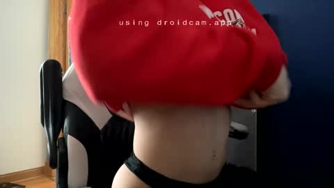 Snapshot of selfmadesissy chatting on 12, 2, 2026 slefmadesissy online show from 12, 2, 2026