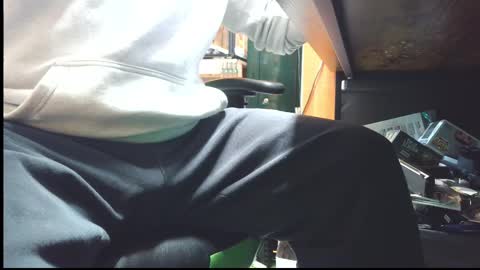 Snapshot of selfpound chatting on 13, 10, 2025 selfpound online show from 13, 10, 2025