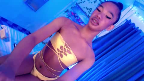 Snapshot of selfsuckercum69 chatting on 5, 1, 2025 Jessy online show from 5, 1, 2025