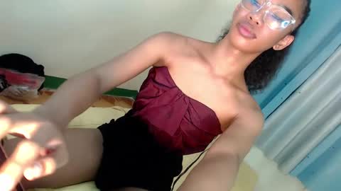 Snapshot of selfsuckercum69 chatting on 7, 1, 2025 Jessy online show from 7, 1, 2025