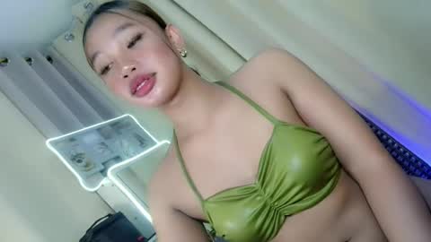 Snapshot of selfsuckercum69 chatting on 24, 6, 2026 Jessy online show from 24, 6, 2026
