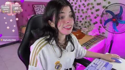 Snapshot of selina_lovers_ chatting on 24, 10, 2025 Selina online show from 24, 10, 2025