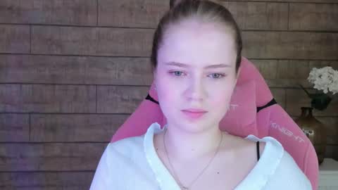 SelinSwarovski online show from 15, 9, 2025