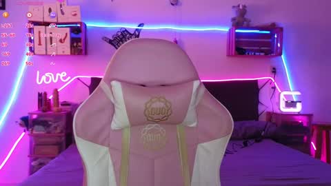 Selvaggia Del Caribe online show from 8, 2, 2025