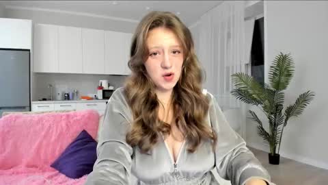 Snapshot of sen0_rita chatting on 7, 11, 2025 Ami online show from 7, 11, 2025