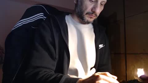 senorneby online show from 23, 2, 2026