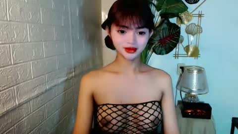 Snapshot of sensational_yeng chatting on 4, 6, 2026 sensational_yeng online show from 4, 6, 2026