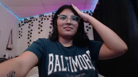 Camille and sophie online show from 16, 2, 2025