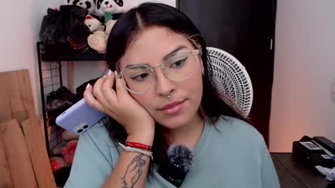 Camille and sophie online show from 15, 9, 2025