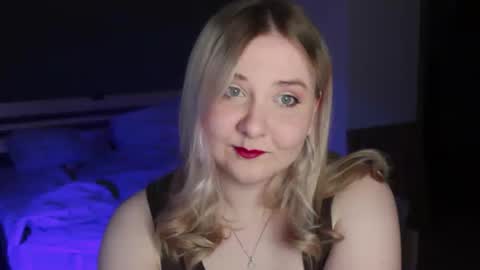 Snapshot of sensual_girrrl chatting on 13, 5, 2026 Ilona online show from 13, 5, 2026