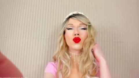 Mia online show from 28, 2, 2025