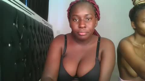 Snapshot of sensual_ria chatting on 19, 5, 2026 sensual_ria online show from 19, 5, 2026