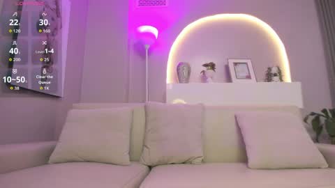 sensual_shanel online show from 9, 4, 2026