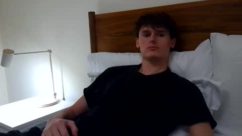 Snapshot of sensualalien chatting on 28, 10, 2025 Cam online show from 28, 10, 2025