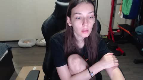 Snapshot of senxual__ chatting on 12, 9, 2025 senxual__ online show from 12, 9, 2025