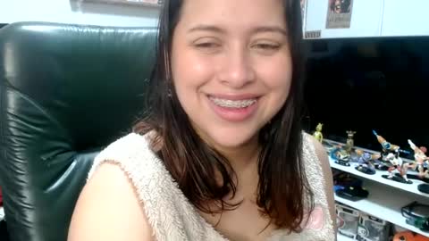 Snapshot of seraphim_01 chatting on 15, 6, 2026 lissa online show from 15, 6, 2026