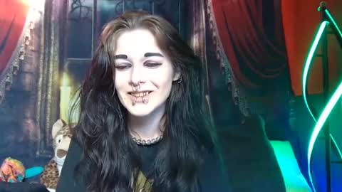 Snapshot of seraphinmunster chatting on 28, 1, 2025 Seraphin Munster online show from 28, 1, 2025