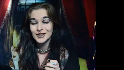Snapshot of seraphinmunster chatting on 4, 2, 2025 Seraphin Munster online show from 4, 2, 2025