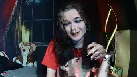Snapshot of seraphinmunster chatting on 22, 2, 2025 Seraphin Munster online show from 22, 2, 2025