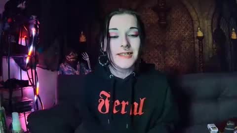 Seraphin Munster online show from 24, 10, 2025