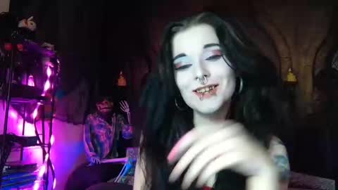 Seraphin Munster online show from 4, 11, 2025