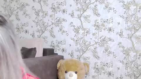 Snapshot of serayarose_ chatting on 12, 10, 2025 serayarose_ online show from 12, 10, 2025