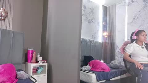 Snapshot of serena_sex31 chatting on 2, 5, 2026 Serena online show from 2, 5, 2026