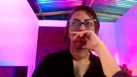 Serena Xyz online show from 14, 12, 2025