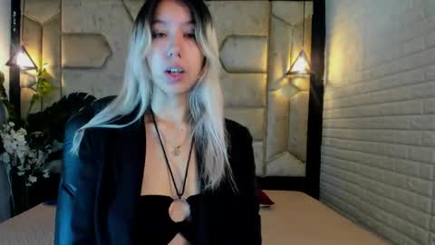 Serene online show from 17, 4, 2026