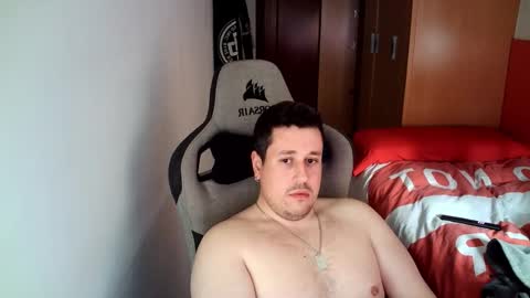 Pollos online show from 24, 2, 2026