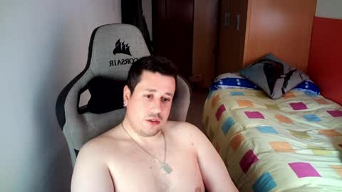 Pollos online show from 9, 4, 2026