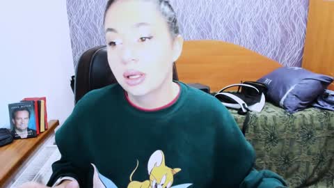 VIOLA online show from 8, 2, 2025