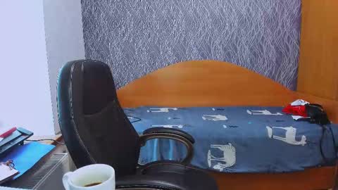 VIOLA online show from 1, 3, 2025