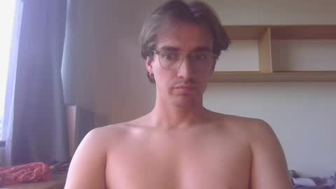 Snapshot of servandomier chatting on 9, 3, 2025 mier online show from 9, 3, 2025