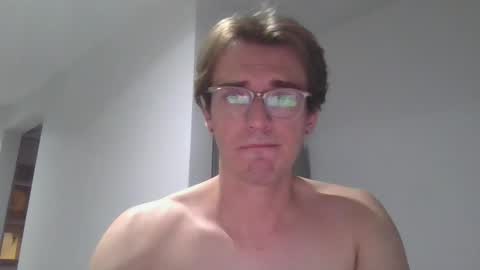 Snapshot of servandomier chatting on 22, 10, 2025 mier online show from 22, 10, 2025