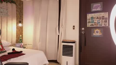 Snapshot of seth_vega_ chatting on 23, 12, 2024 HEY IM SETH online show from 23, 12, 2024