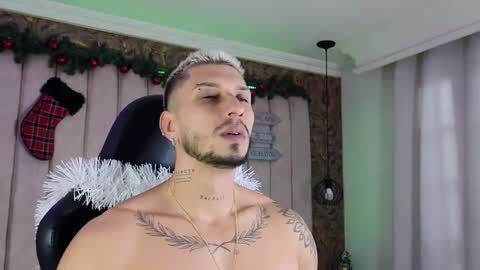 Snapshot of seth_vega_ chatting on 31, 12, 2024 HEY IM SETH online show from 31, 12, 2024