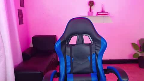 Thomas online show from 5, 1, 2026