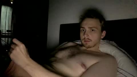 seven20yrs online show from 20, 11, 2025