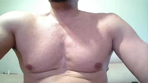 Snapshot of sex_machine_19 chatting on 19, 4, 2026 SEX MACHINE 19 online show from 19, 4, 2026